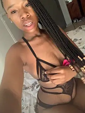 pureev23Bigmomma online show from February 2026 06:56:02 AM