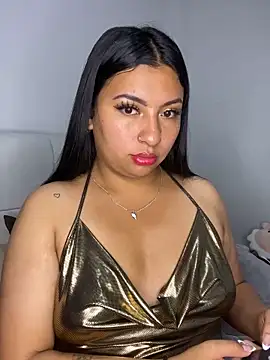 Issa Santana online show from March 2026 08:56:02 PM