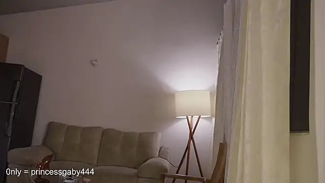 4444ngel online show from October 2025 11:36:01 PM