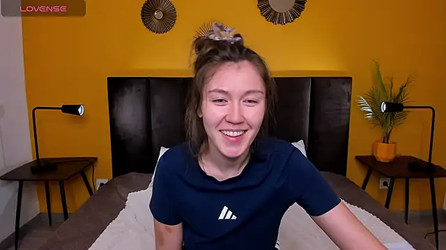 Tina Porter online show from November 2025 01:26:02 AM