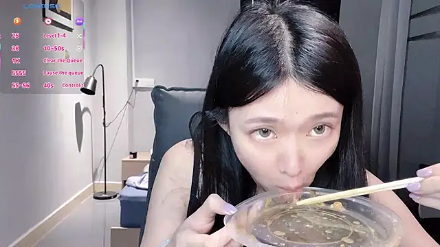 NiNi-baby520 online show from November 2025 07:35:02 AM