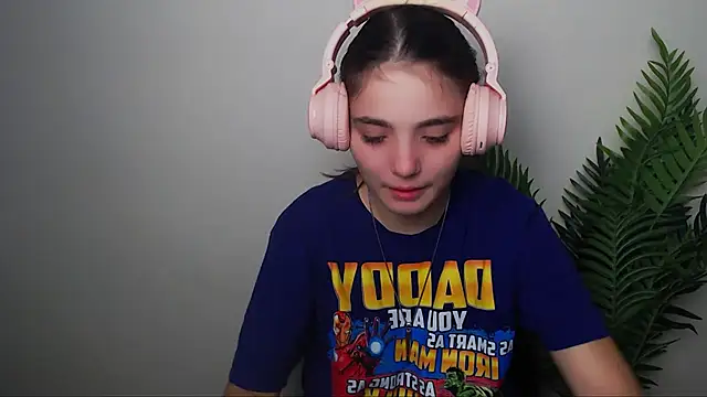 Sun Shine   online show from September 2025 08:32:02 PM