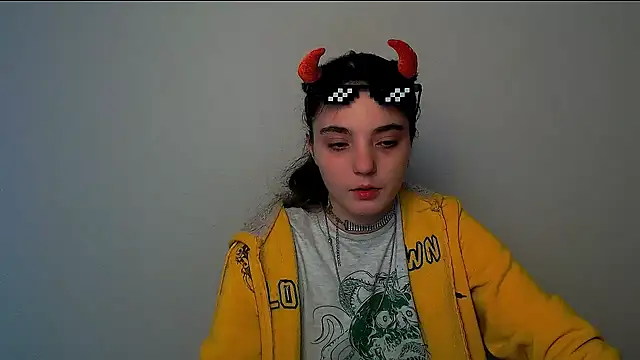 Sun Shine   online show from October 2025 01:32:01 PM