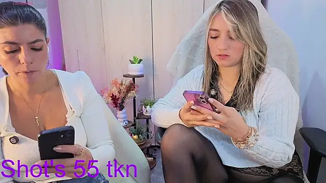 Miss Annye online show from June 2026 03:23:02 AM