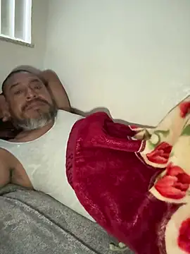 julio p online show from February 2026 12:26:01 PM