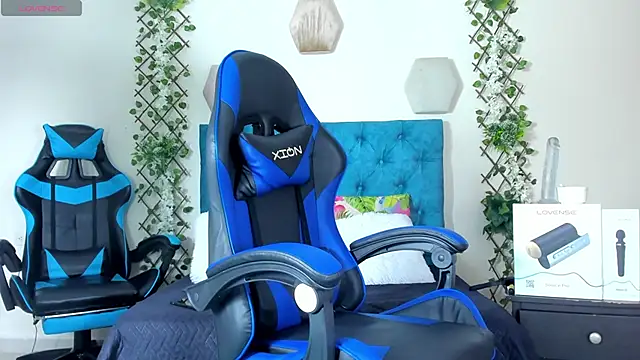  taylor black online show from October 2025 03:13:01 PM