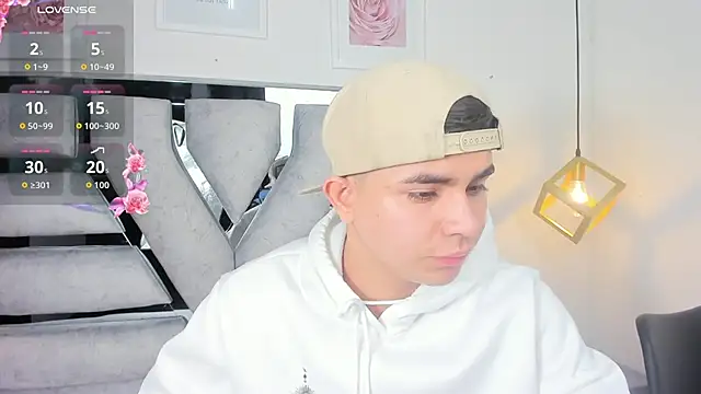 Snapshot of lianfox_ chatting on November 2025 01:02:01 PM lianfox online show from November 2025 01:02:01 PM