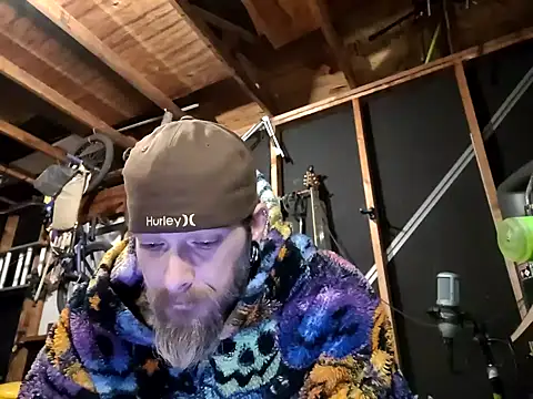 thejuicybacon online show from February 2026 03:01:01 AM