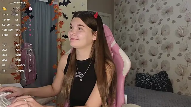  cute ice online show from October 2025 06:14:02 AM