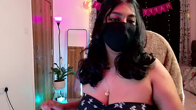 Gulaboo100 online show from January 2026 05:51:02 PM