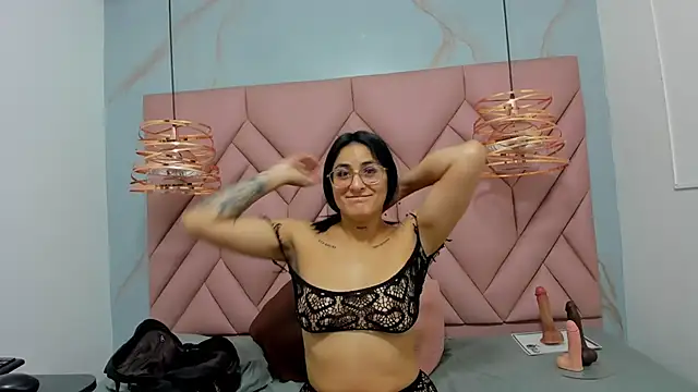 Ibbie drastic online show from February 2026 12:01:02 PM