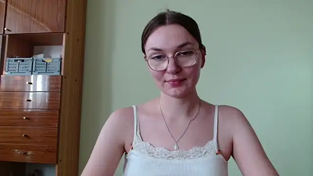LooveELLYx online show from September 2025 01:33:01 PM
