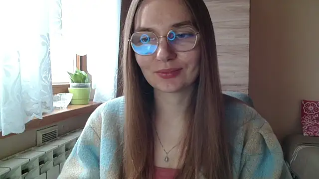 LooveELLYx online show from April 2026 06:19:01 AM