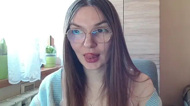 LooveELLYx online show from April 2026 07:45:01 AM