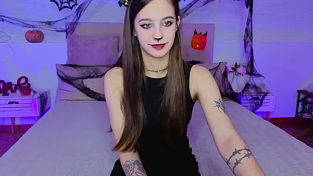 Snapshot of Little_cherryy__ chatting on October 2025 08:15:02 AM Little cherryy online show from October 2025 08:15:02 AM