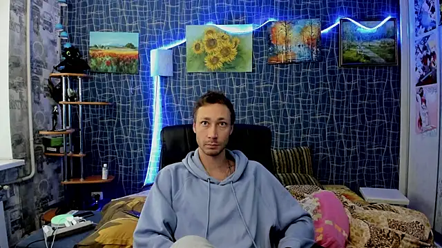 CuteBoy228 online show from December 2025 12:32:01 PM