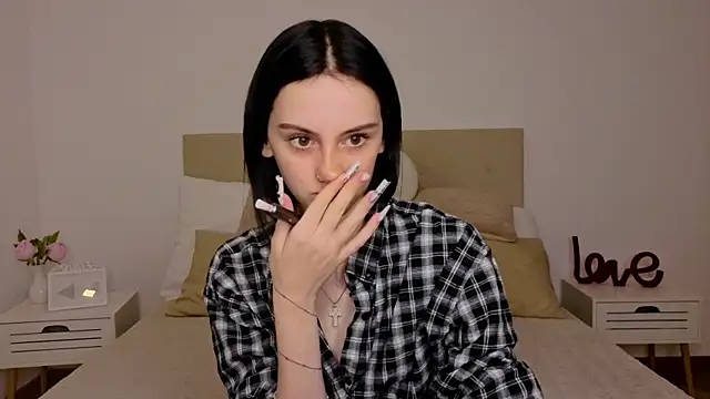 Snapshot of Little_moly999 chatting on October 2025 07:58:02 PM Little moly999 online show from October 2025 07:58:02 PM