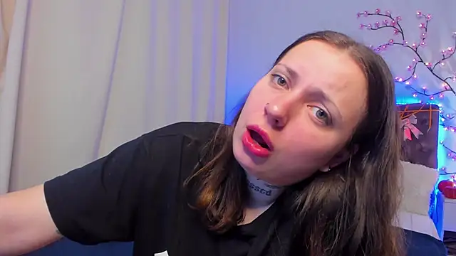 Snapshot of LilaVame chatting on October 2025 08:03:02 PM LilaVame online show from October 2025 08:03:02 PM