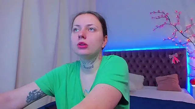 Snapshot of LilaVame chatting on November 2025 08:21:02 PM LilaVame online show from November 2025 08:21:02 PM