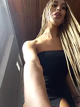 Snapshot of AngelinaSexFit chatting on February 2026 07:39:02 PM AngelinaSexFit online show from February 2026 07:39:02 PM