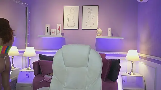 Snapshot of DahliaGrey chatting on November 2025 11:43:01 AM DahliaGrey online show from November 2025 11:43:01 AM