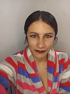 karinnahotdirty online show from January 2026 09:05:02 PM