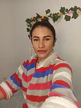 karinnahotdirty online show from February 2026 10:11:01 PM