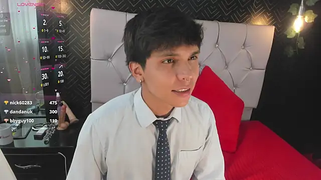 Snapshot of Thiago_Kozak chatting on November 2025 02:06:01 PM Thiago Kozak online show from November 2025 02:06:01 PM