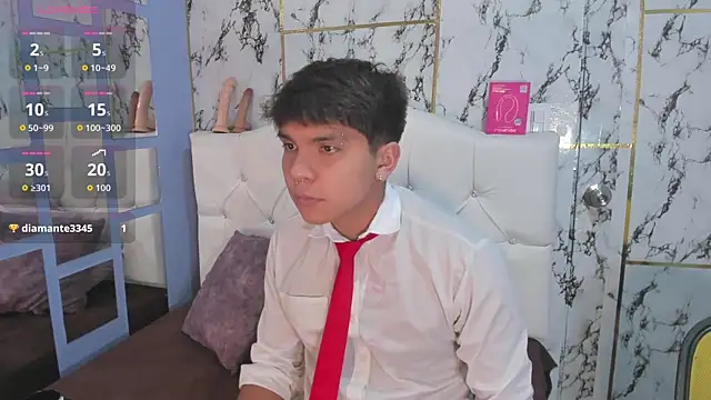Snapshot of Thiago_Kozak chatting on April 2026 01:36:02 PM Thiago Kozak online show from April 2026 01:36:02 PM