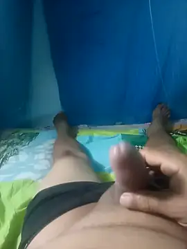 Snapshot of cora08 chatting on October 2025 09:38:02 PM cora08 online show from October 2025 09:38:02 PM