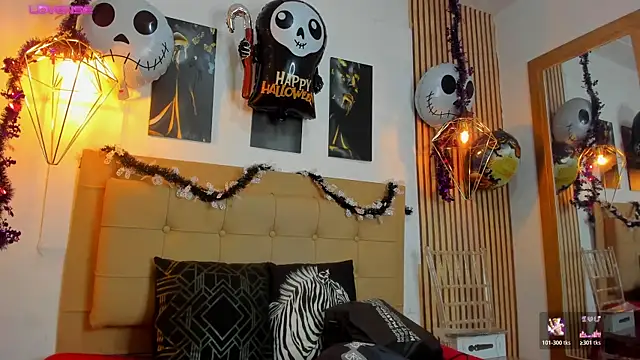 alesziarose online show from October 2025 07:40:01 PM