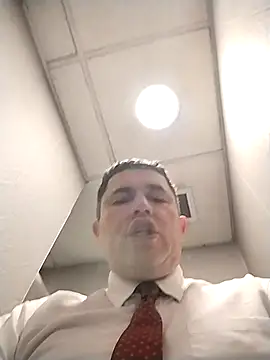 BigCristh79 online show from April 2026 12:05:01 AM