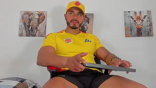 magnusclark online show from July 2026 06:14:01 PM
