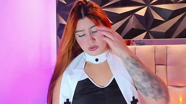 megan whitee   online show from April 2026 02:00:02 AM