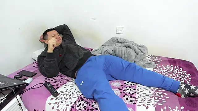 Snapshot of fuckynations chatting on January 2025 08:55:01 PM fuckynations online show from January 2025 08:55:01 PM