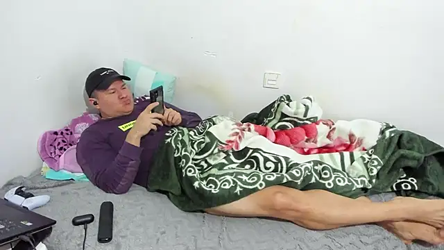 Snapshot of fuckynations chatting on March 2025 06:54:01 AM fuckynations online show from March 2025 06:54:01 AM