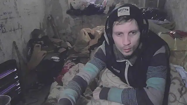 Snapshot of makarov1993 chatting on February 2026 01:38:02 PM makarov1993 online show from February 2026 01:38:02 PM