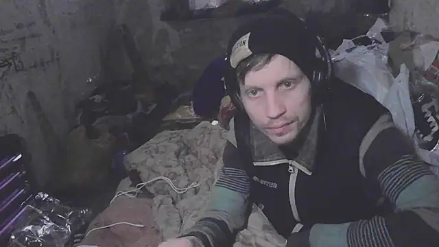 Snapshot of makarov1993 chatting on February 2026 11:43:02 AM makarov1993 online show from February 2026 11:43:02 AM