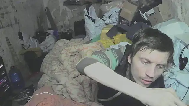 Snapshot of makarov1993 chatting on February 2026 07:12:02 PM makarov1993 online show from February 2026 07:12:02 PM