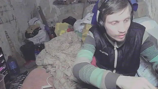 Snapshot of makarov1993 chatting on February 2026 11:03:01 PM makarov1993 online show from February 2026 11:03:01 PM