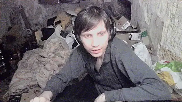 Snapshot of makarov1993 chatting on June 2026 09:13:01 PM makarov1993 online show from June 2026 09:13:01 PM