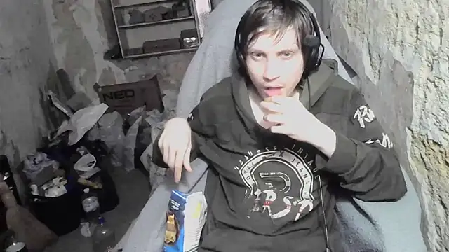 Snapshot of makarov1993 chatting on July 2026 08:23:01 AM makarov1993 online show from July 2026 08:23:01 AM