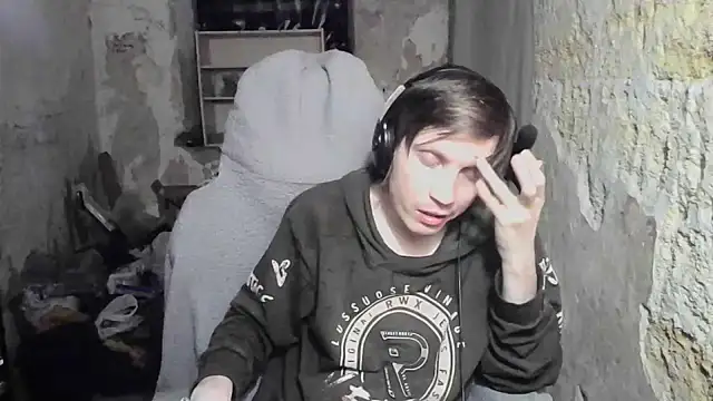 Snapshot of makarov1993 chatting on August 2026 07:07:02 AM makarov1993 online show from August 2026 07:07:02 AM