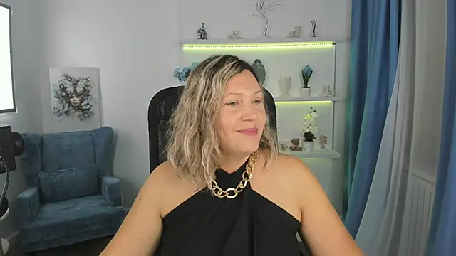 NinaStarle online show from September 2025 04:25:01 AM