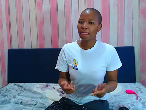 Snapshot of ebonyfirexx chatting on December 2025 05:27:02 AM ebonyfirexx online show from December 2025 05:27:02 AM