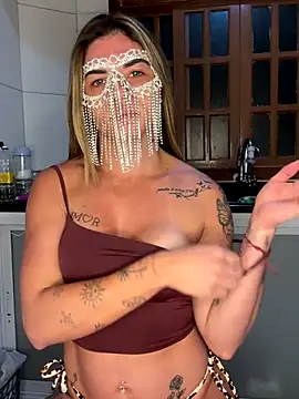 Casalmasc online show from October 2025 01:28:01 AM