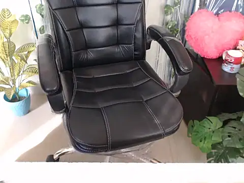 Snapshot of anika_bold chatting on October 2025 03:40:01 AM anika bold online show from October 2025 03:40:01 AM