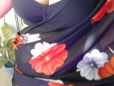 Snapshot of anika_bold chatting on November 2025 03:54:01 AM anika bold online show from November 2025 03:54:01 AM