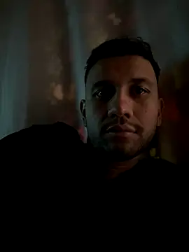 Michaell Spinelly online show from October 2025 08:17:01 PM