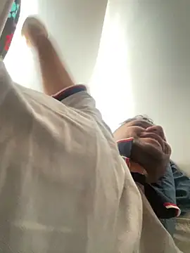 Michaell Spinelly online show from October 2025 01:20:01 PM